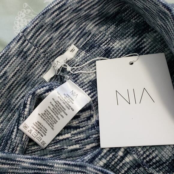 Nia Women's Willow Sweater Pants Size Flare leg Small in Marine color Comfycore - Picture 4 of 8